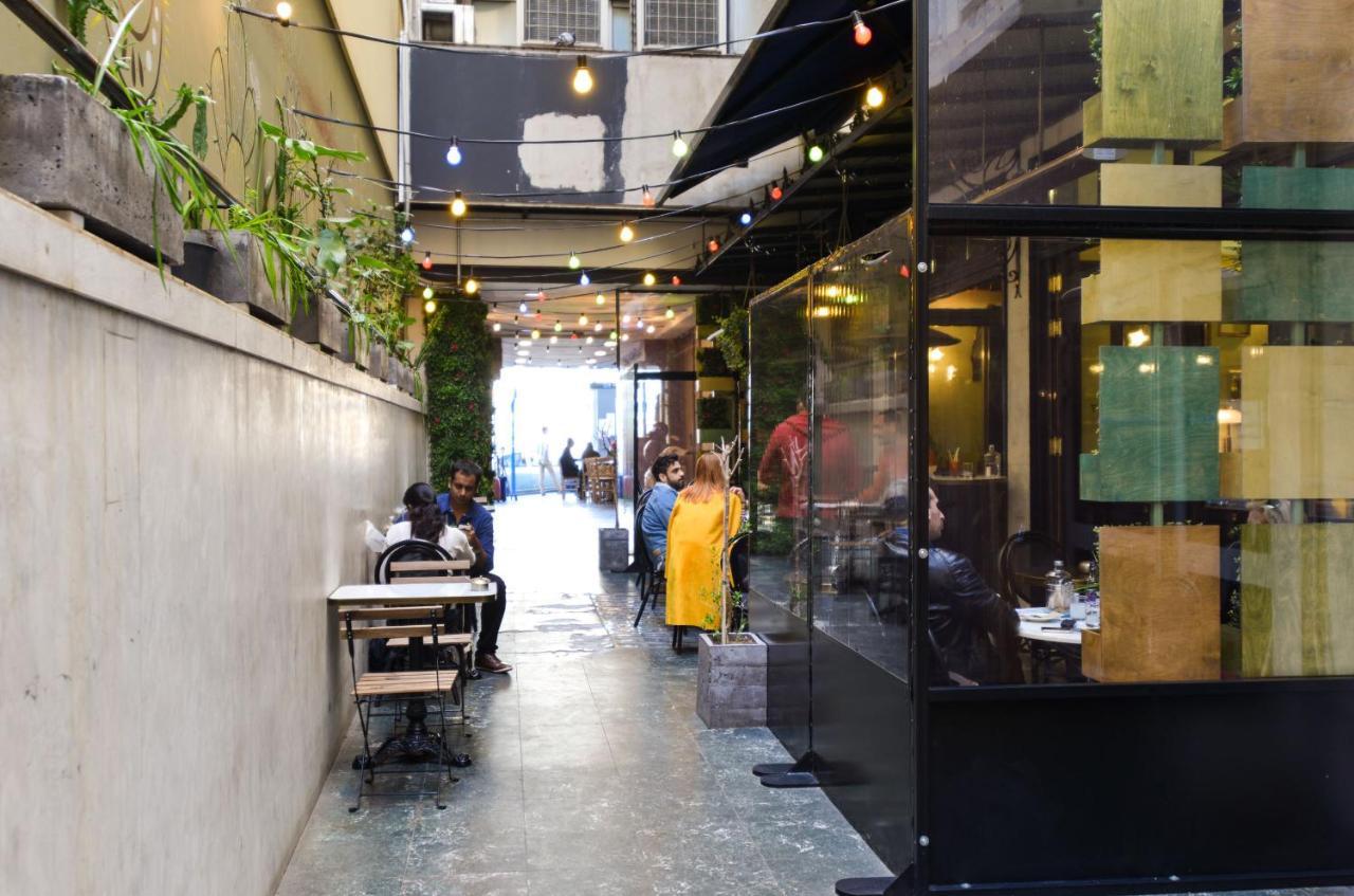 Athens Stylish Studio In Front Of Syntagma Metro Stop For 2 Экстерьер фото