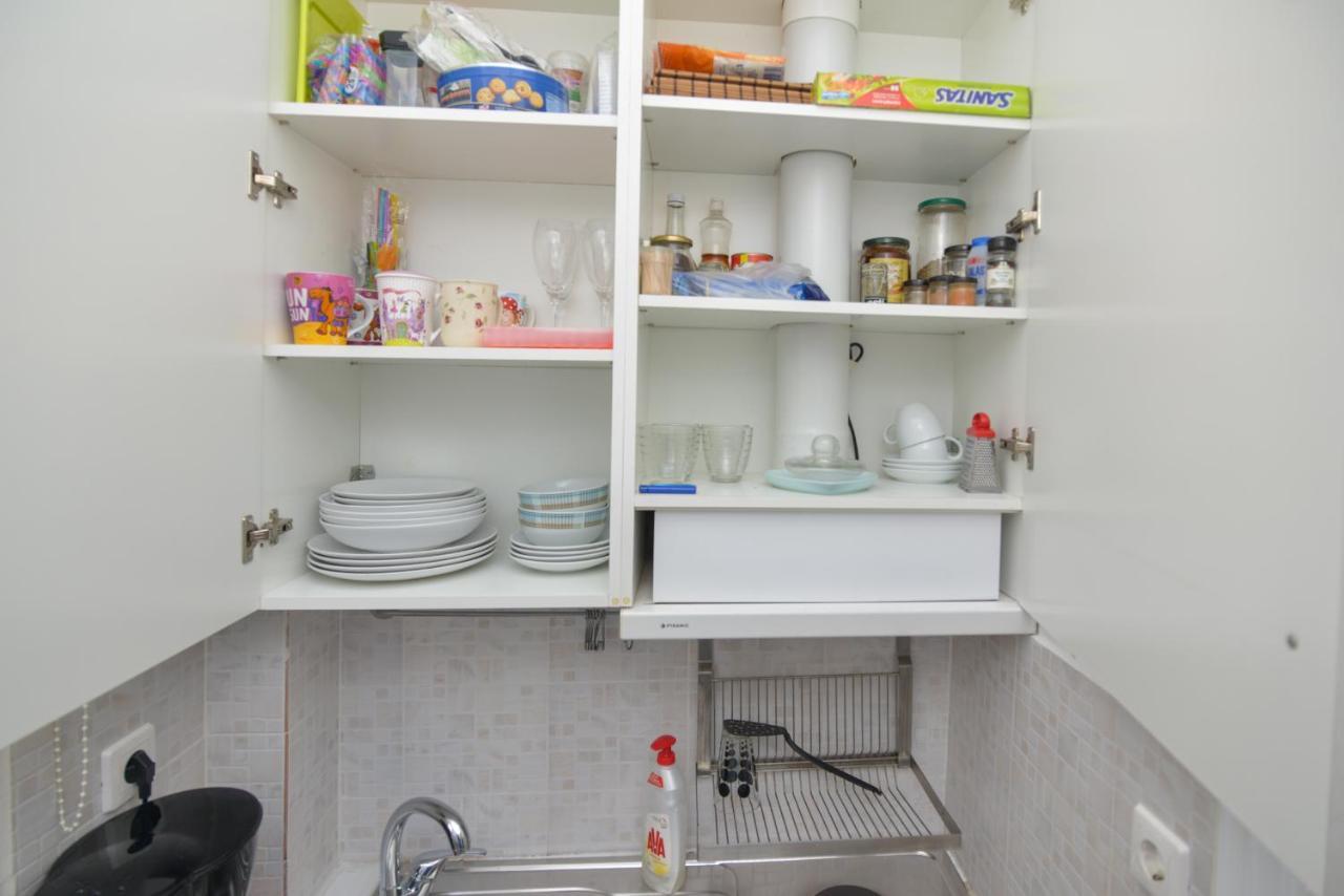 Athens Stylish Studio In Front Of Syntagma Metro Stop For 2 Экстерьер фото